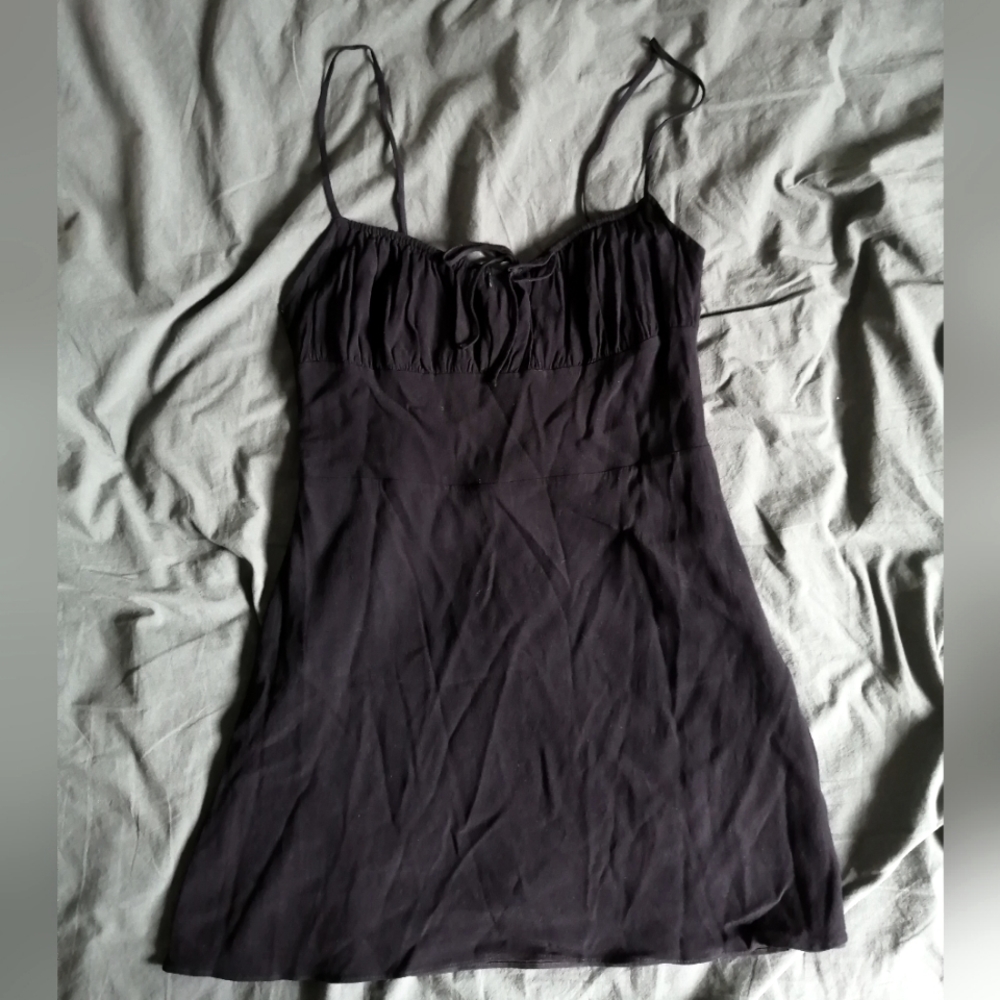 Sunday best Delilah mini dress